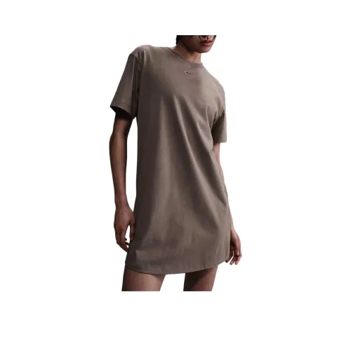 nike Sportswear Короткий рукав Платье Женское Коричневый 233