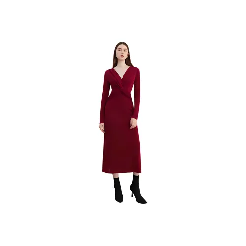 DPLAY Длинное платье с длинными рукавами женское