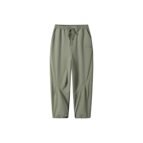 OUTDOOR PRODUCTS Повседневные брюки Женские Оливково-зеленый