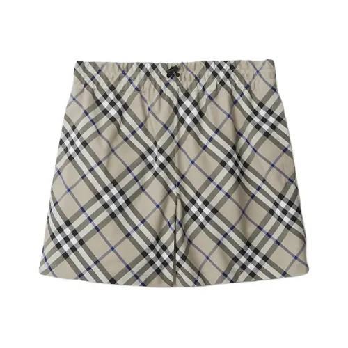 Burberry SS24 Повседневные шорты Женские Моховый зеленый