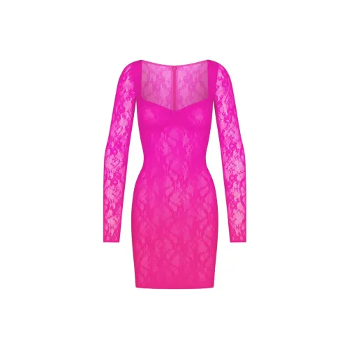 SKIMS Эластичный Кружево Подкладочное Платье с Длинными Рукавами и Подкладкой и Дужками Длинное Платье с Длинными Рукавами Женское Неоновый Розовый Неоновый Розовый