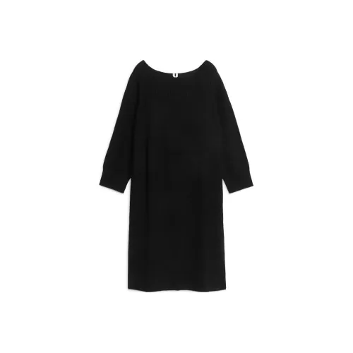 ARKET FW23 Длинное платье с длинными рукавами женское черное