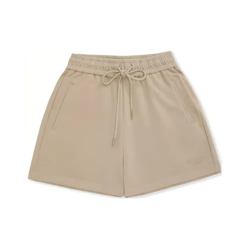 GUESS Повседневные шорты Женские Кофейного цвета