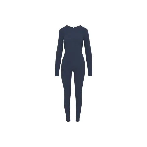 ARITZIA Golden Масло Volt Комбинезон Женские Admiral Admiral Цвет