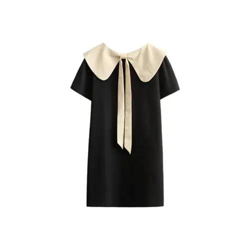 Lookinto Черное Женское Короткое Платье с Рукавами