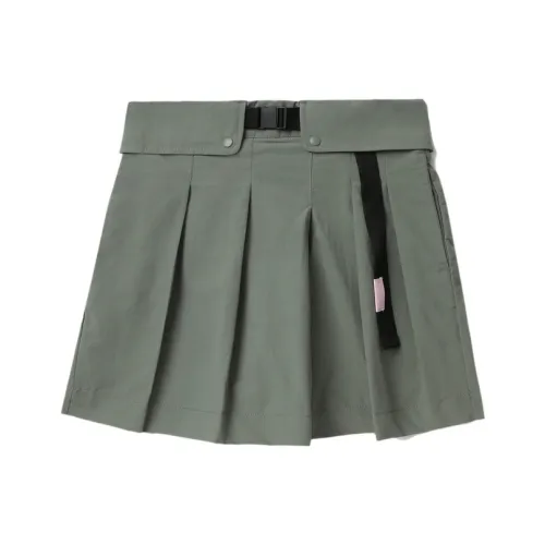 MUSIUM DIV Повседневные шорты Женские