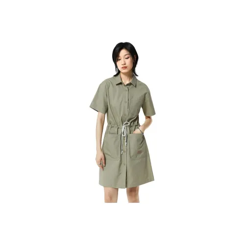 Dickies Песочный/CH1 Женские Короткие Платья с Рукавами