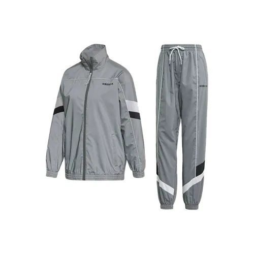 adidas originals Серый Женские Повседневные Комплекты