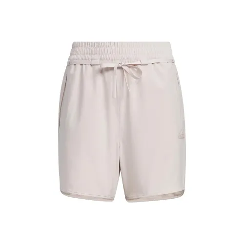 Adidas Повседневные шорты женские светло-розовые