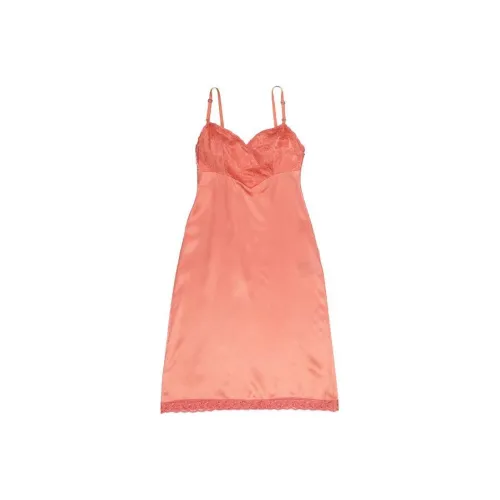 Burberry Розовый Женские Слиплатья