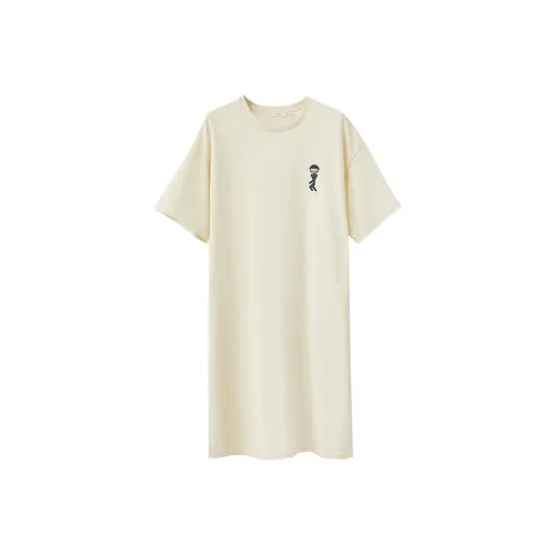 AMII Короткое платье с короткими рукавами женское