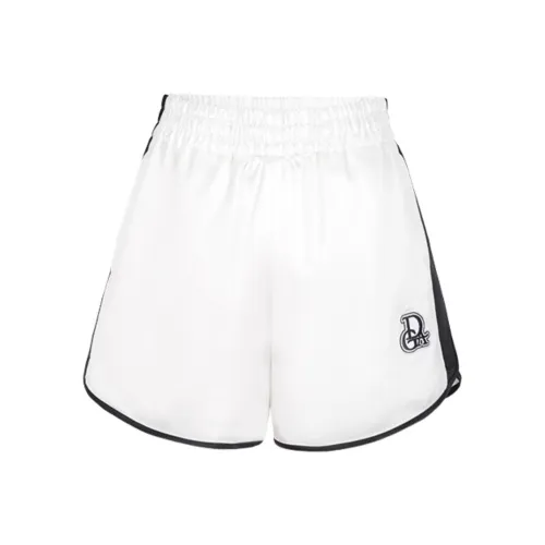 DEGAIA Повседневные шорты Женские Белые