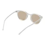 Прозрачный