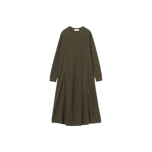 BEAMS Длинное платье с длинными рукавами женское оливково-зеленый