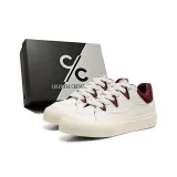 Бежевый бордовый