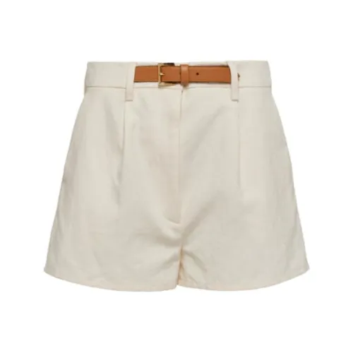 PRADA Повседневные шорты Женские Естественный