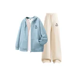 Туманно-голубой (y Собака Празднование Значок) + Молочно-белый (y Собака Празднование Брюки Этикетка)