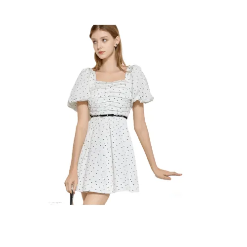 Caroline Белый Женские Короткие Платья с Рукавами
