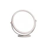 Белый, чисто белый