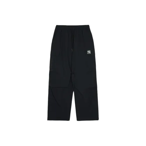 Mlb Base Logo New York Yankees Cargo Pants Women's Black