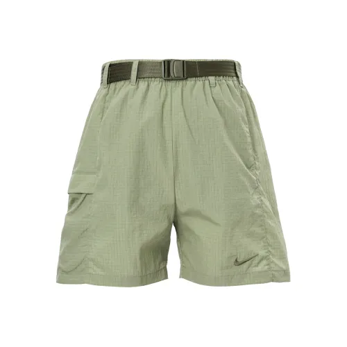 NIKE Sportswear Масляно-зеленые Женские Повседневные шорты