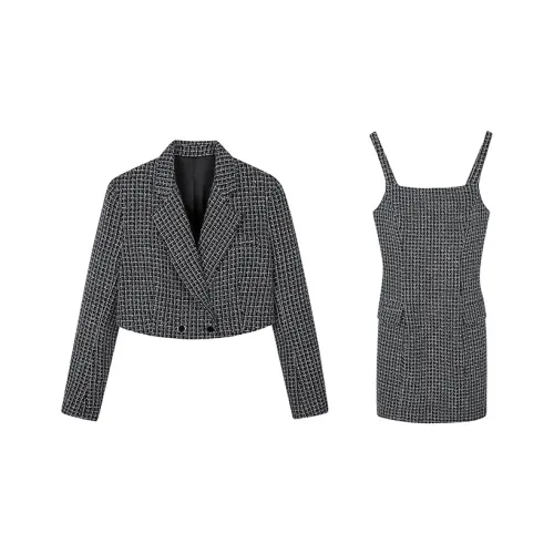 Pink Pineapple Женские Комплекты с юбкой