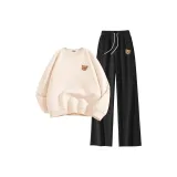 Молоко Белый (Удивленный Медведь Логотип на груди) + Черный (Удивленный Медведь Логотип на штанах)