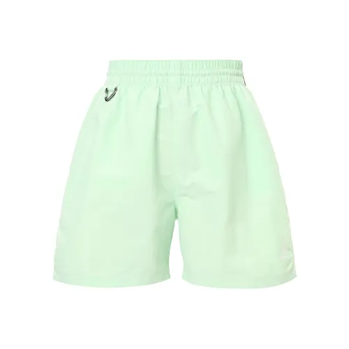 Nike ACG Повседневные шорты Женские Зеленые