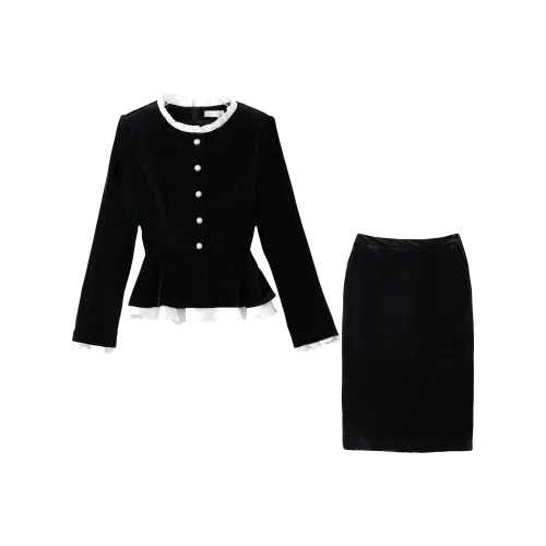 ONE SHALLOW Бизнес-костюм женский черный