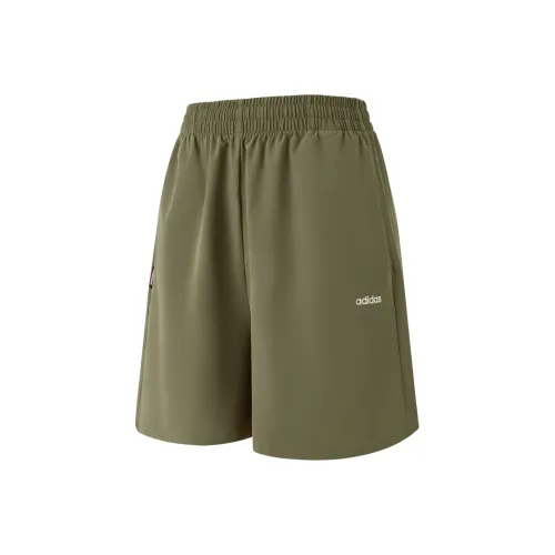 Adidas Повседневные шорты Женские Оливково-зеленый