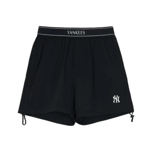 MLB Basic New York Yankees Повседневные шорты Женские Черные