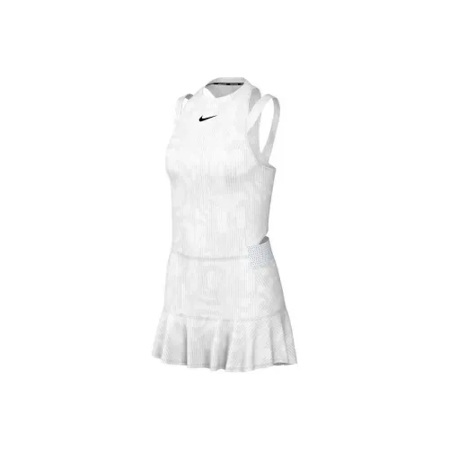 NIKE Dri Fit Белый Женские Слиплатья