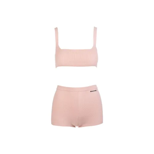 RED VALENTINO Розовый Женские Повседневные костюмы