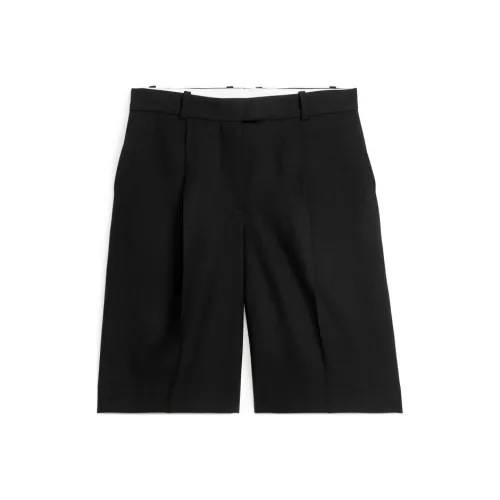 ARKET Повседневные шорты женские черные