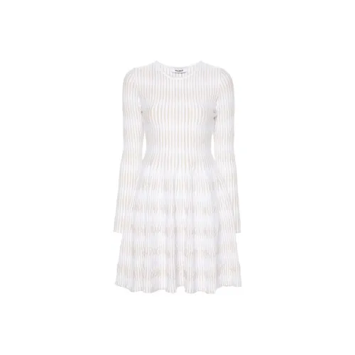 Antonino Valenti SS24 Длинное платье с длинными рукавами цвет белый