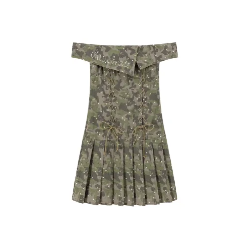 CHUU Зеленый камуфляж Женские Слиплатья