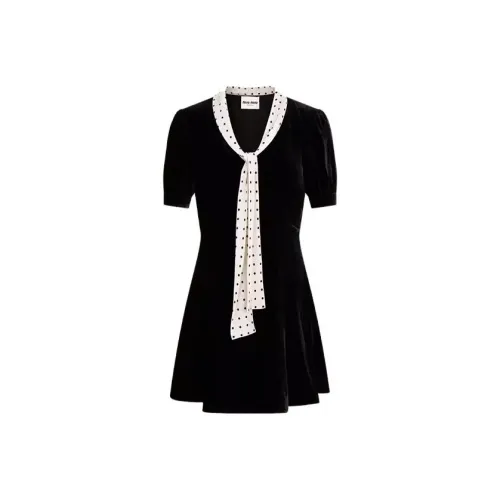 MIU MIU Черное Женское Короткое Платье с Рукавами