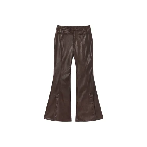EPTISON WOMAN Кожаные брюки Женские Кофе