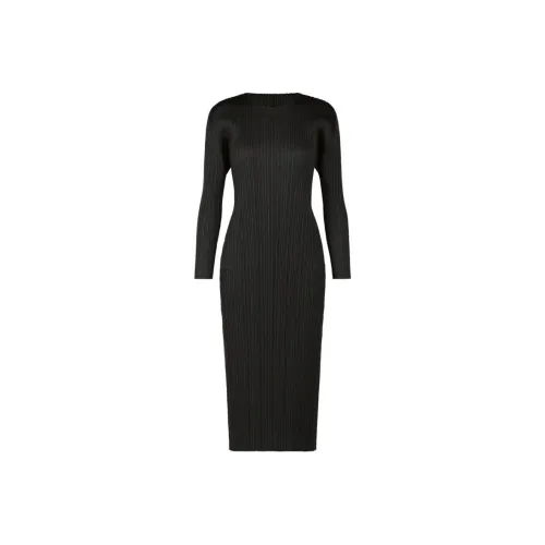 PLEATS PLEASE ISSEY MIYAKE SS24 Длинное платье с длинными рукавами женское черное