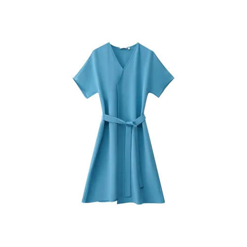 AMII Короткое платье с короткими рукавами женское