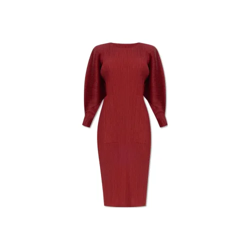 PLEATS PLEASE ISSEY MIYAKE Длинное платье с длинными рукавами женское красное