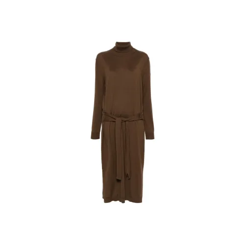 Lemaire Длинное платье с длинными рукавами женское коричневое