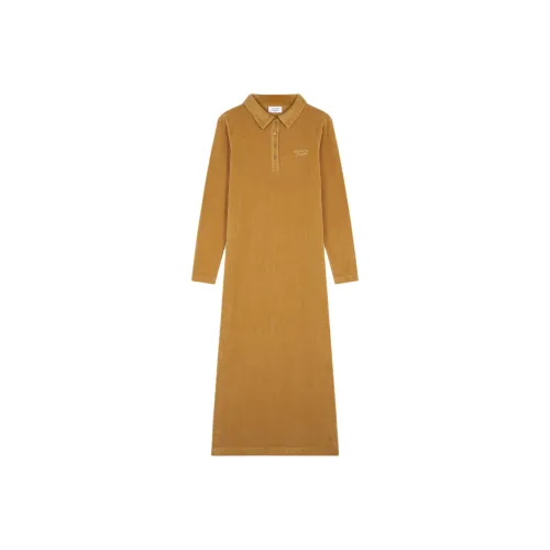 Maison Kitsune FW24 Длинное платье с длинными рукавами женское цвет бежевый материал чино