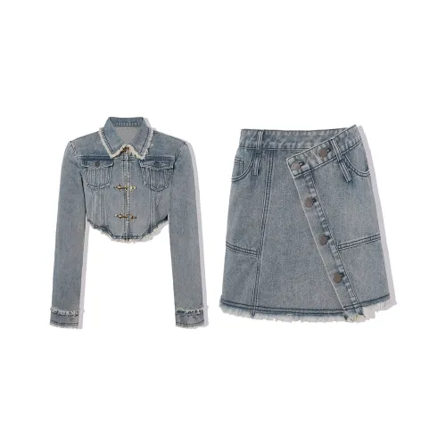 LA CRAWFISH Женские Комплекты с юбкой