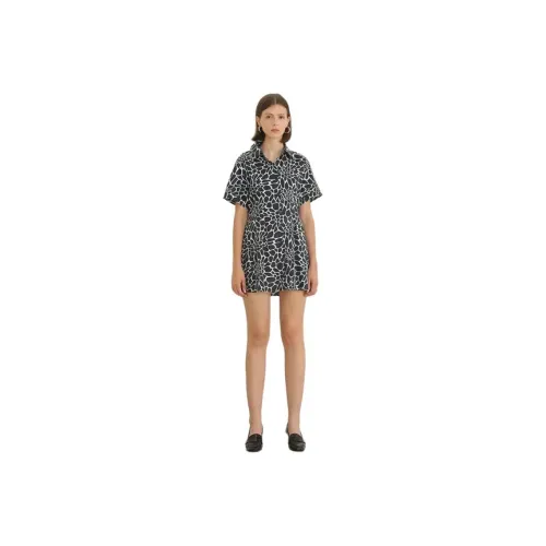 ELLIATTCOLLECTIVE Короткое платье с короткими рукавами женское белое