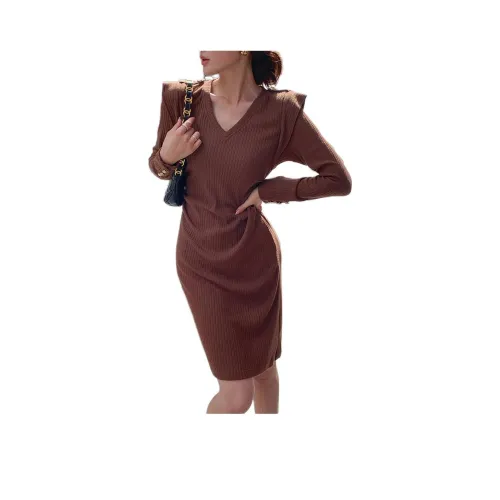 NANING9 Длинное платье с длинными рукавами женское кофейного цвета
