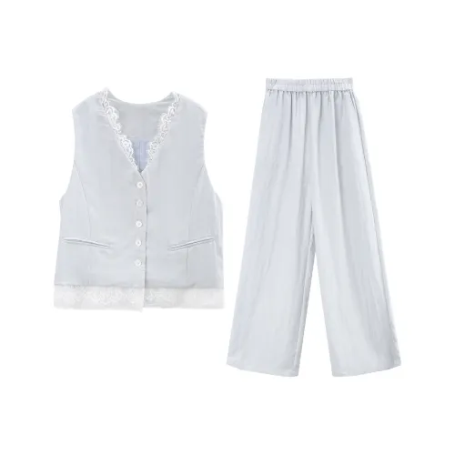 A paradise for awakening Повседневный костюм женский