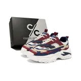 Бежево-красный