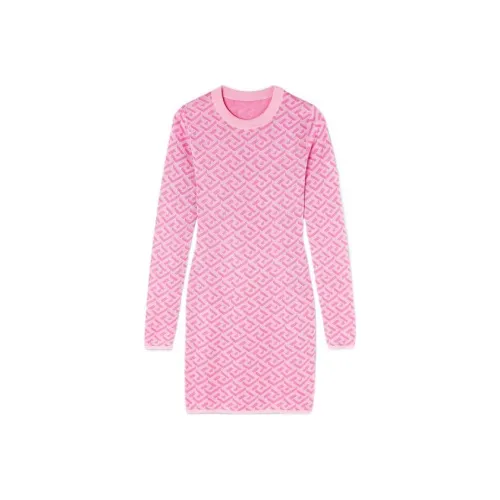 VERSACE SS23 Длинное платье с длинными рукавами женское розовое