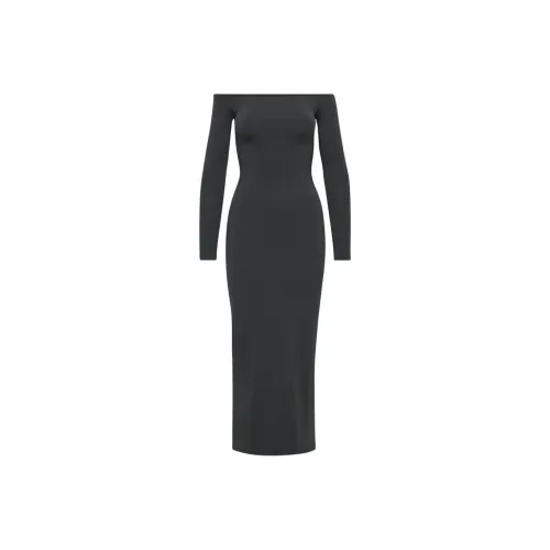 ARITZIA Тень Timelapse Платье Длинное с длинными рукавами Платье Женское Черный Черный